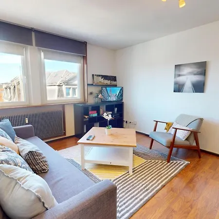 Meuble Du Faubourg - Centre/gare Apartment *